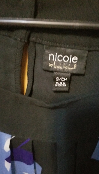 Top - Picture 7 of 7